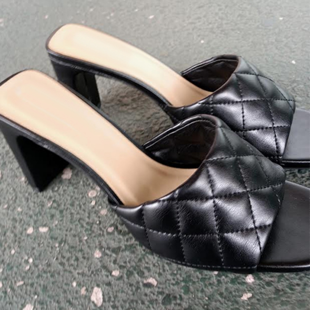 Quilted mules - Picture 3 of 3
